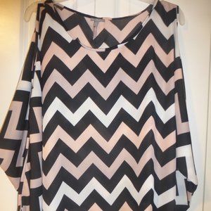 CHARLOTTE RUSSE flutter sleeve cold shoulder chevron stripes blouse